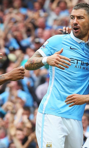 Manchester City send out title warning with comfy win over Chelsea